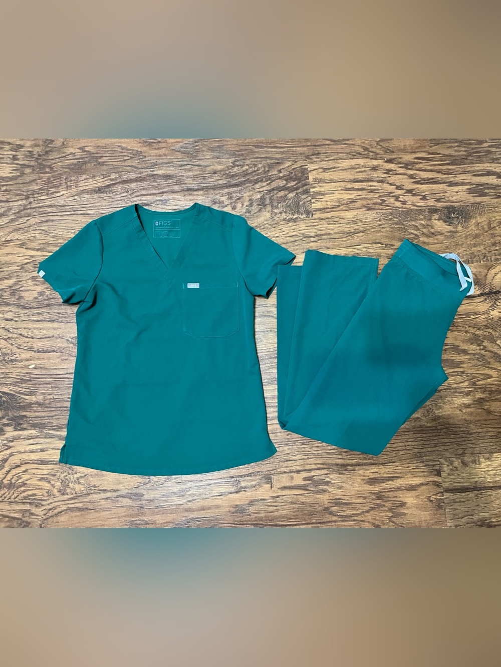 Figs Hunter Green Scrub Set - Size XS
